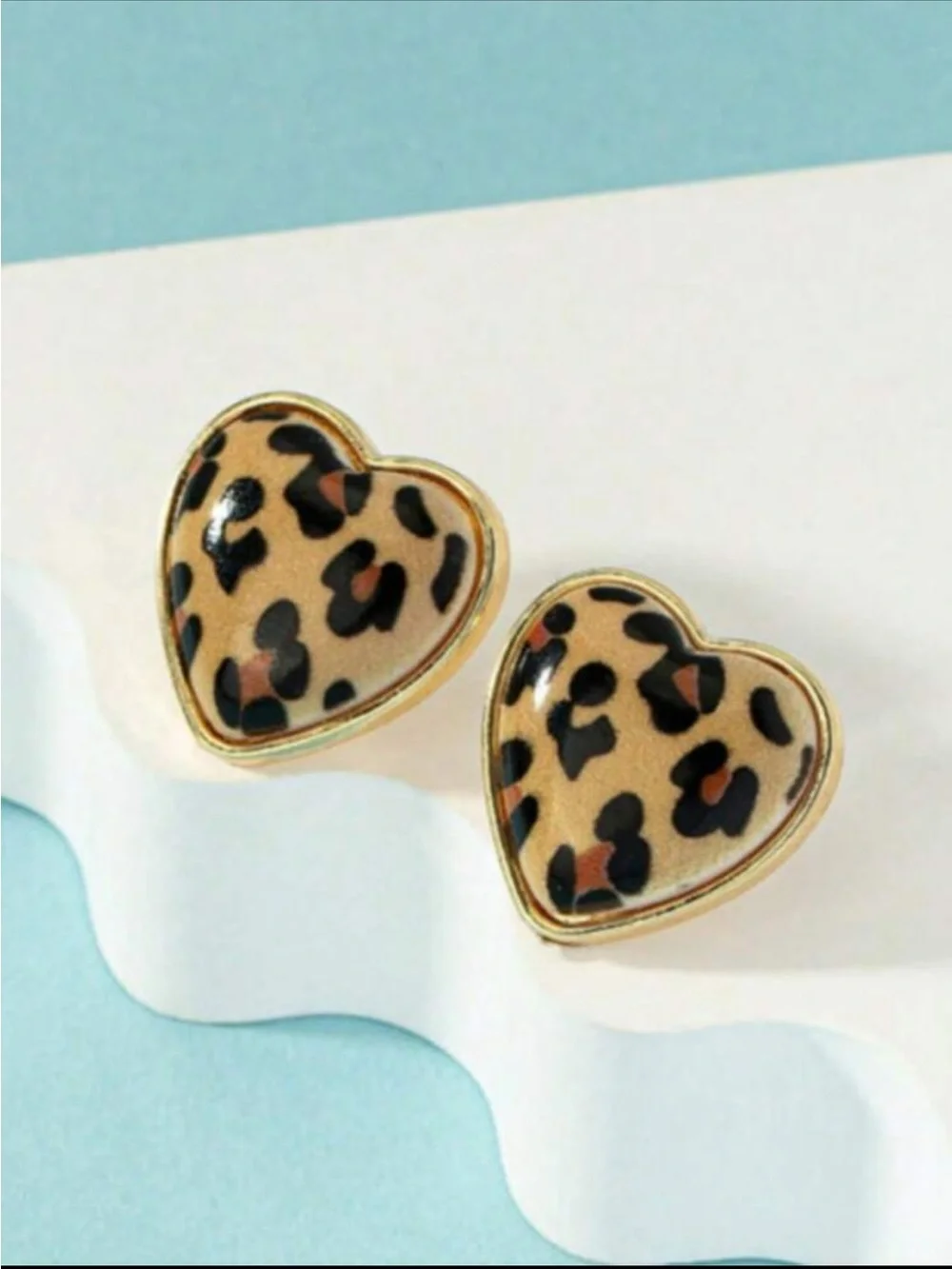 Leopard Print Heart Stud Earrings - Tan & Black